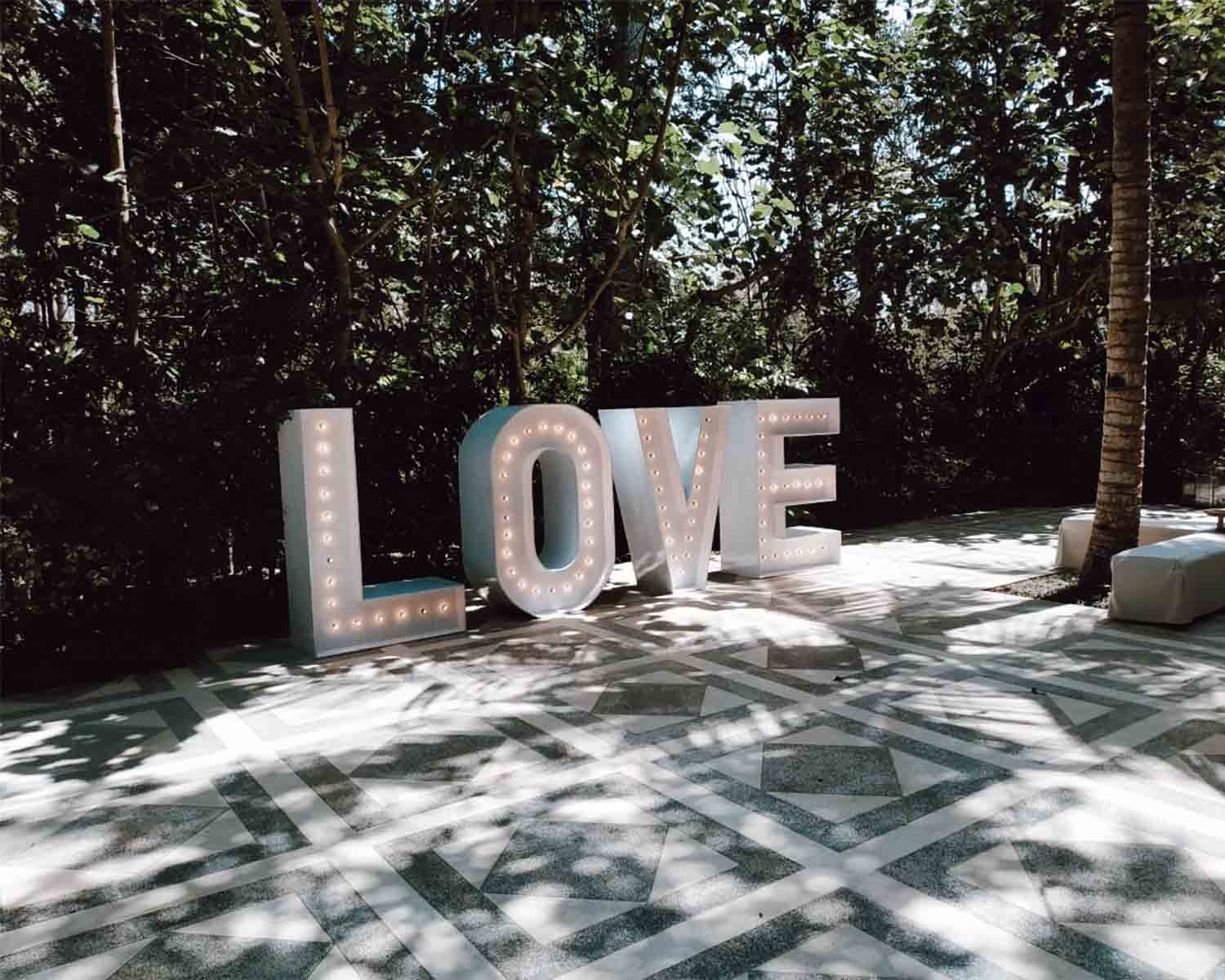 Giant Love Marquee Letter